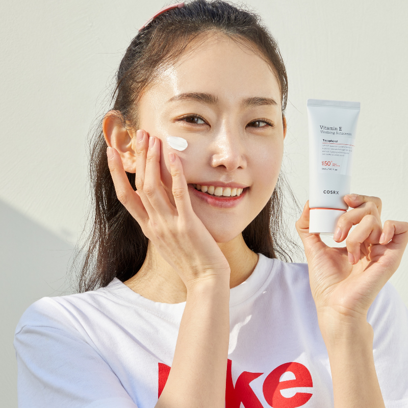 Cosrx SPF50+ Con Vitamina E Protector Solar Vitalizante.