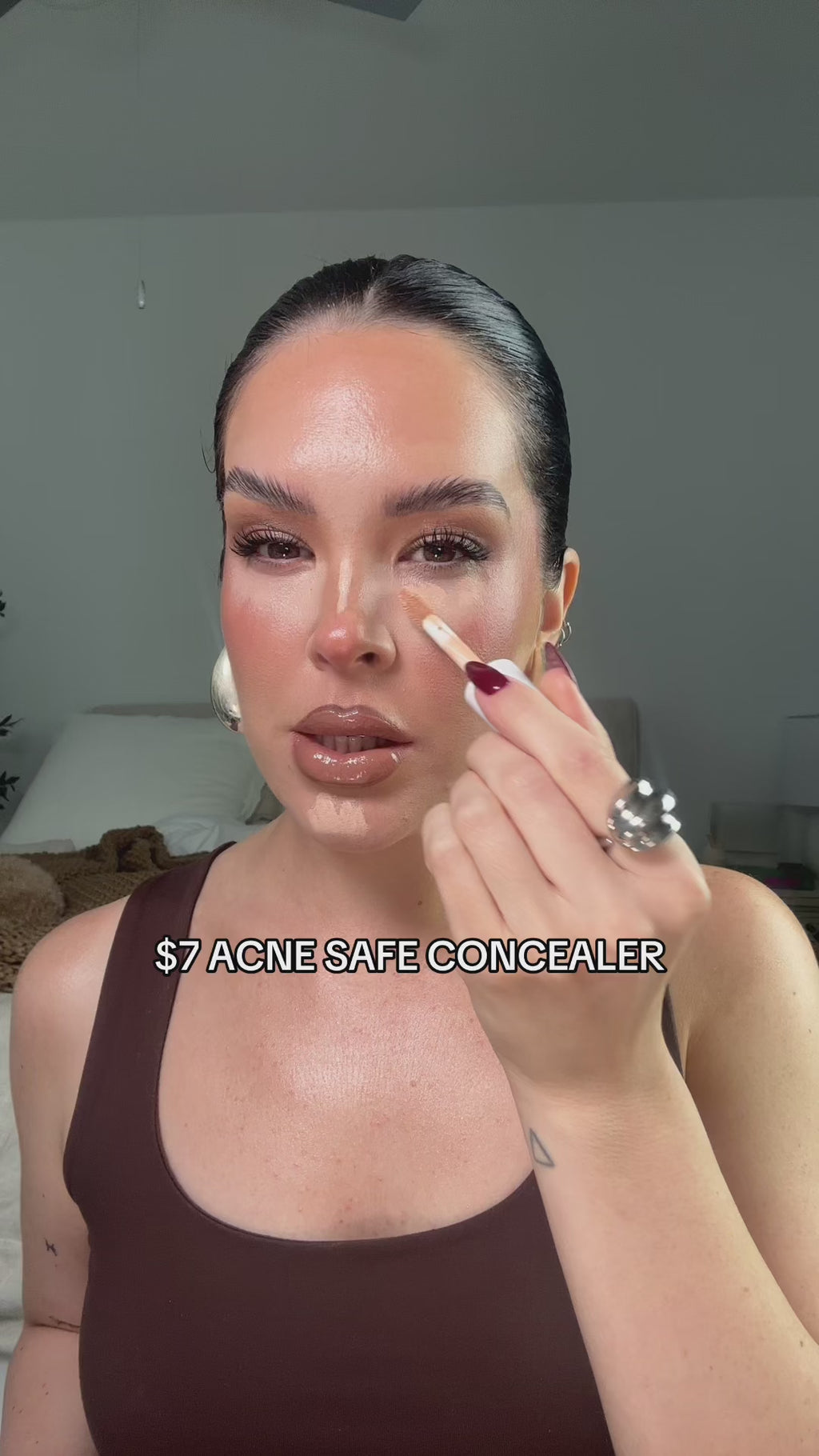 Elf 16HR Camo Concealer.